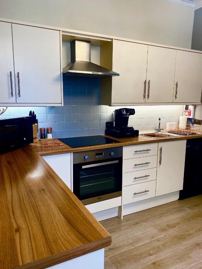 Merewyke Boutique Luxury Family Apartment Sleeps 4 , Central Location Windermere Eksteriør billede